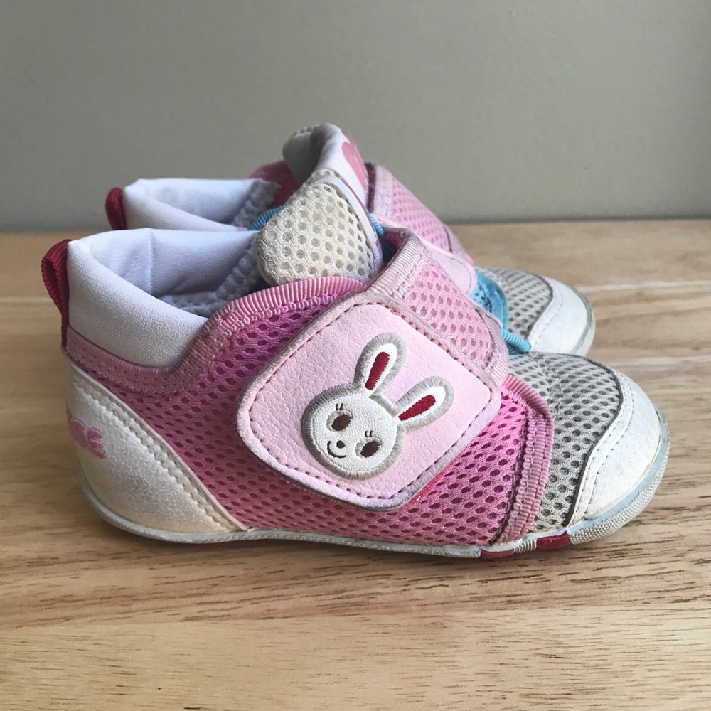 Miki House Kids Shoes Size: 13.5 = US Toddler 7